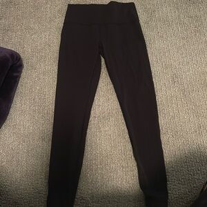 Lululemon wunder under